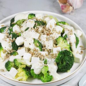 Odkryj przepis na najlepszą sałatkę z brokułów: sprawdzone rady i krok po kroku do idealnego smaku
